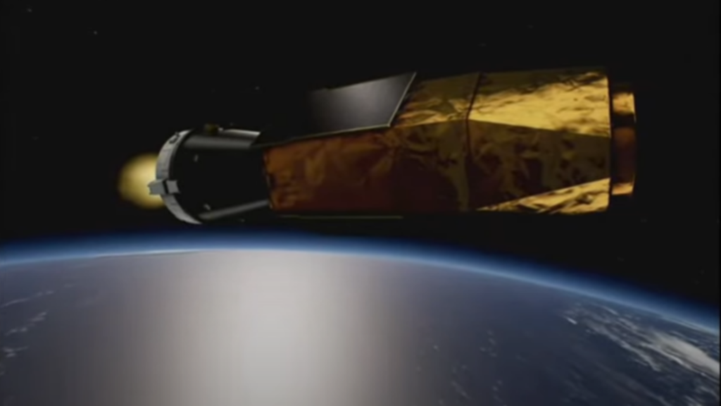 우주로 향하는 아리랑 7호