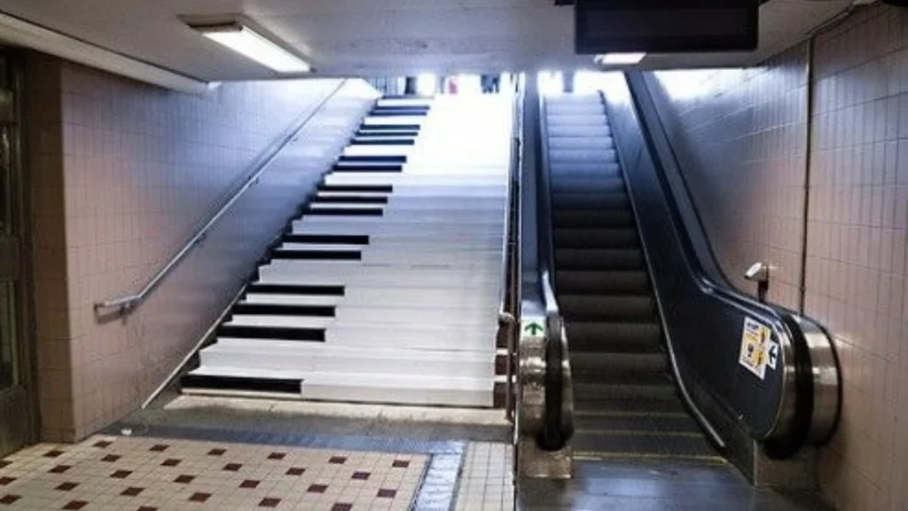 오덴플랜 피아노 계단